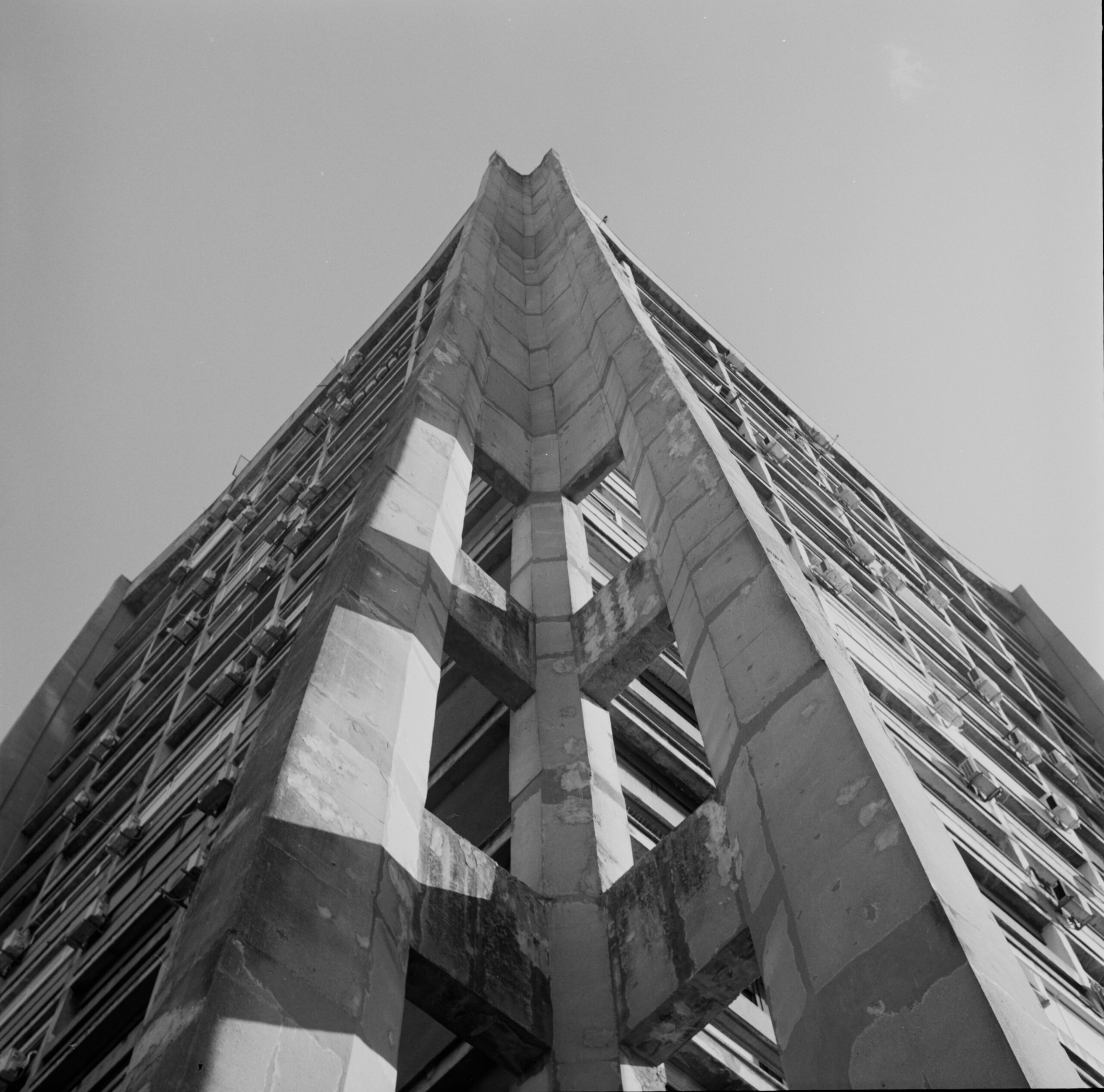 Black-and-white low-angle concrete building in Zagreb